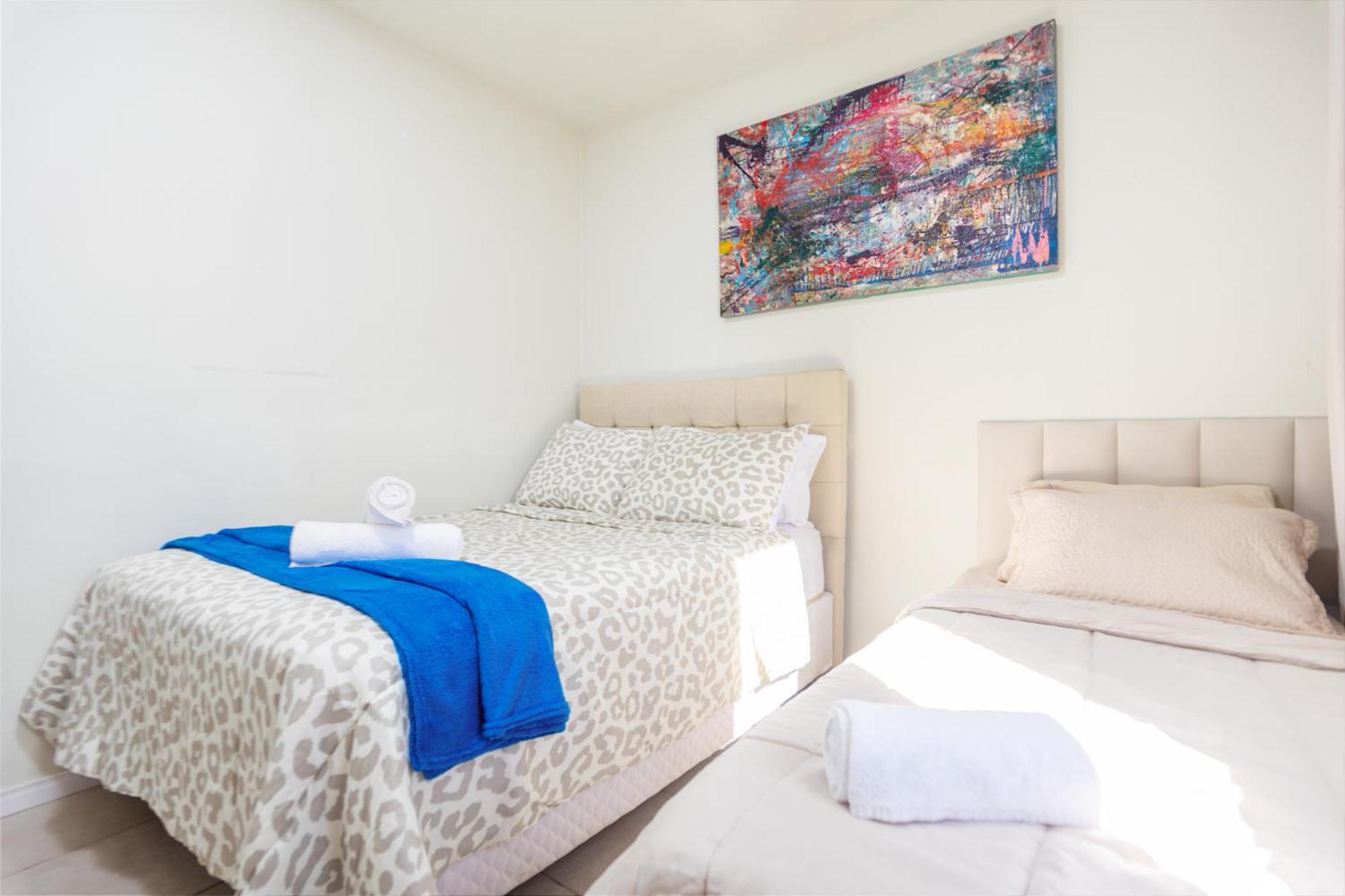 Refugio Tropical Casa De Praia Com Piscina Aquecida E 4 Suites E Garagem 3 Carros, 800 Mtrs Da Praia Internet 700 Mbps, Condominio Privado Com Pista De Skate , Quadra De Futevolei , Campos E Quadras De Futebol! Cabo Frio Ngoại thất bức ảnh