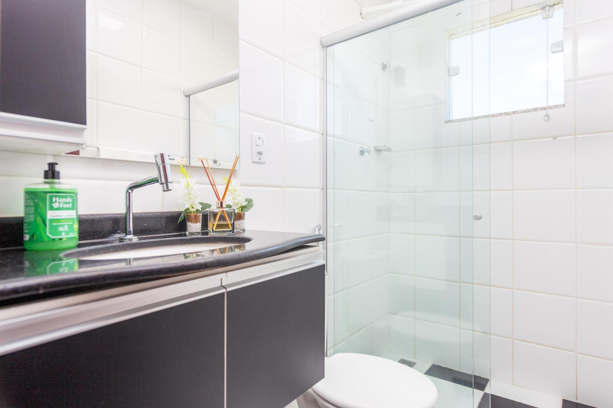 Refugio Tropical Casa De Praia Com Piscina Aquecida E 4 Suites E Garagem 3 Carros, 800 Mtrs Da Praia Internet 700 Mbps, Condominio Privado Com Pista De Skate , Quadra De Futevolei , Campos E Quadras De Futebol! Cabo Frio Ngoại thất bức ảnh